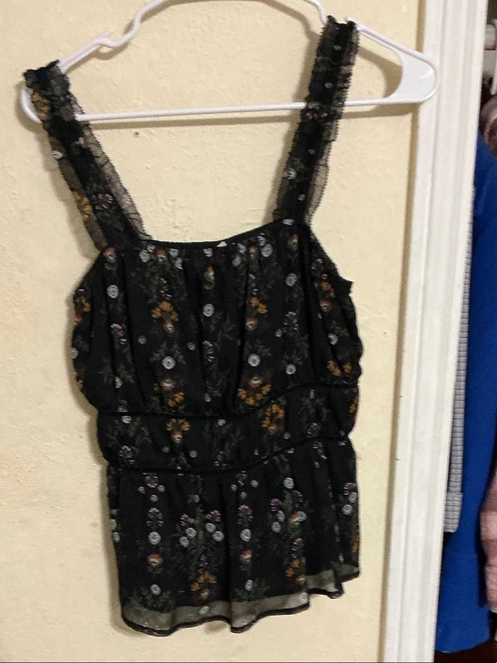 Old navy Floral Lace-Trim Black Sleeveless Blouse